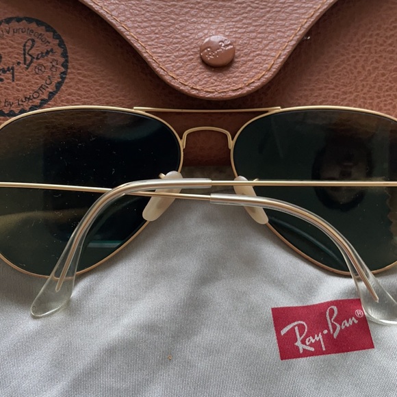 Ray-Ban Sunglasses - Picture 3 of 11